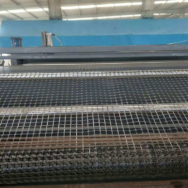 塑料土工格栅定制生产厂家哪家靠谱？从这五个细节教你挑对供应商